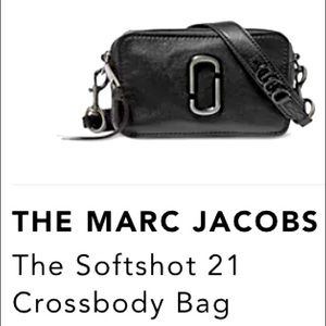 SALE 🚨🚨Brand new Marc Jacobs snapshot two straps